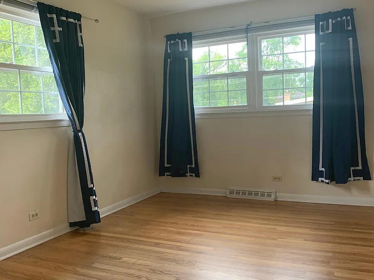 450 Sunset Dr — Photo 23