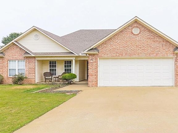 2nd image of 4714 Lonoke Ln