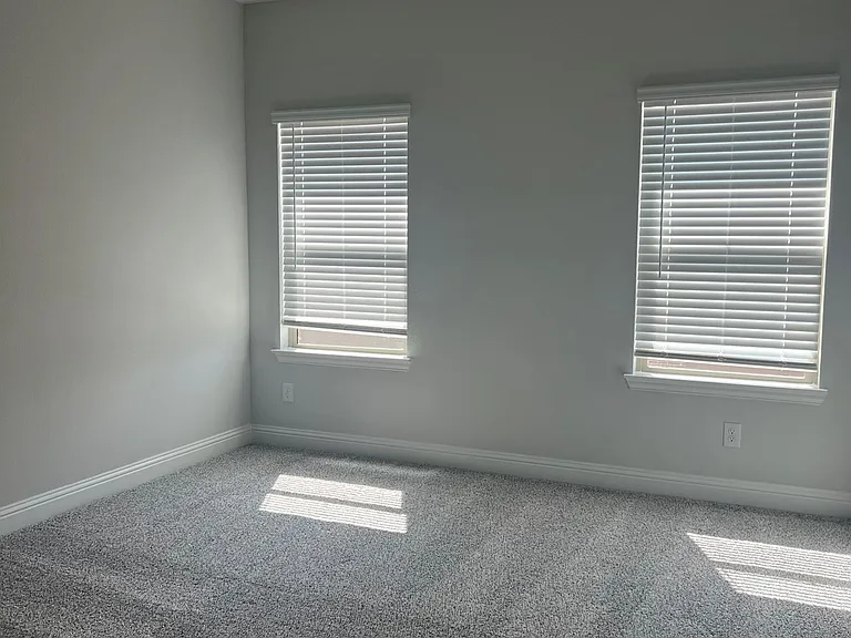 6106 Blythe Dr — Photo 25