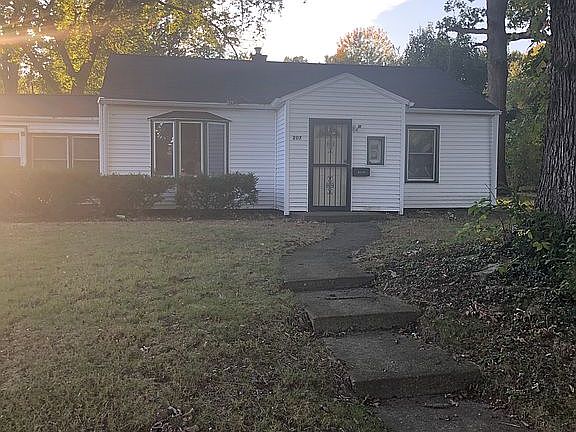 2nd image of 2117 N Brookfield St