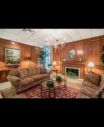 3rd image of 2401 Bayshore Blvd Unit 704