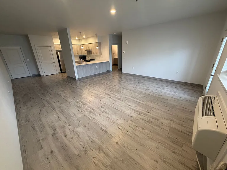 Nathan Apartments — Photo 20