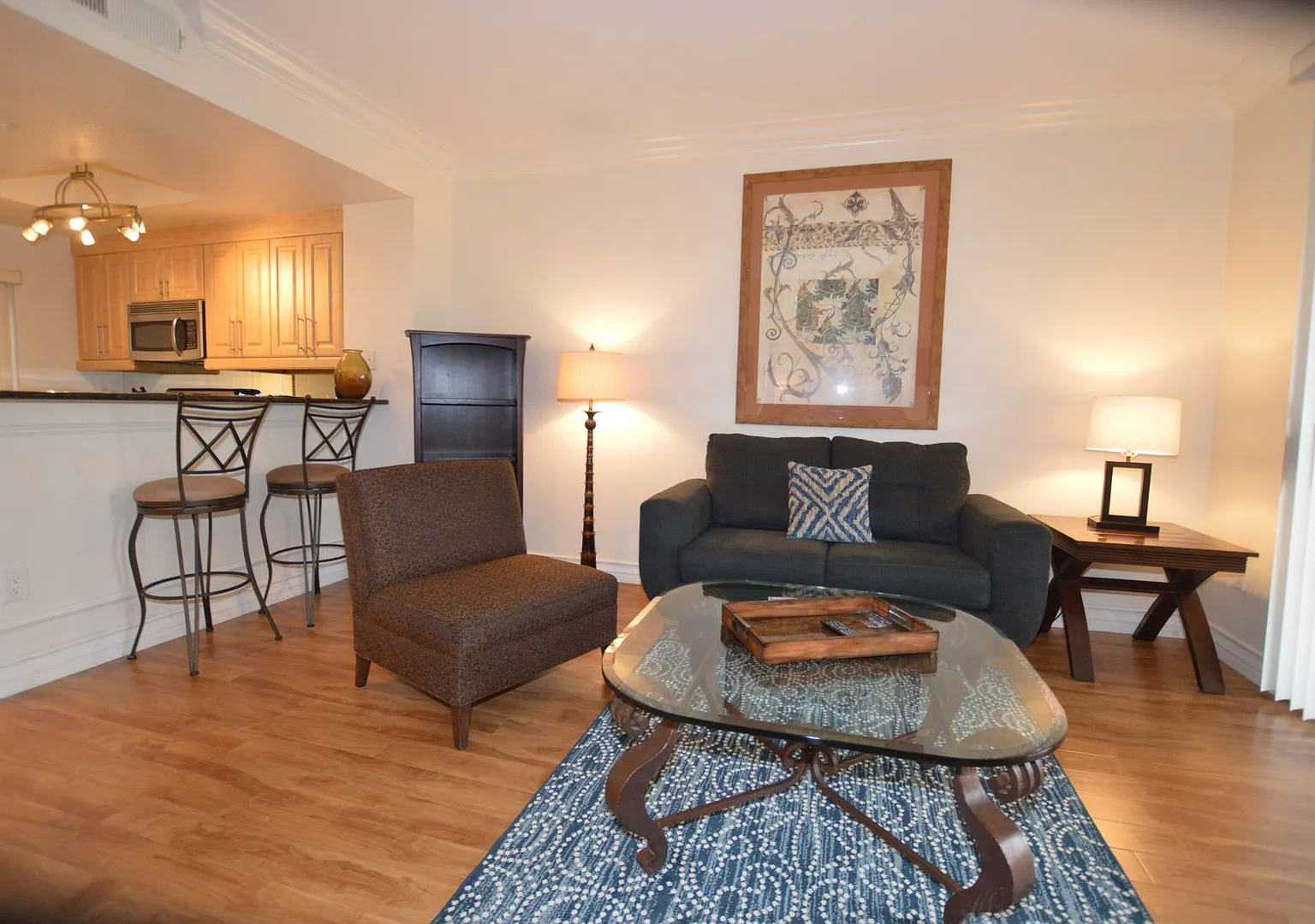 Charming Furnished Studio with Large Patio in the Heart of Las Vegas — Photo 1