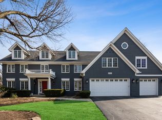 16 Kingsbury Ct, Oak Brook, IL
