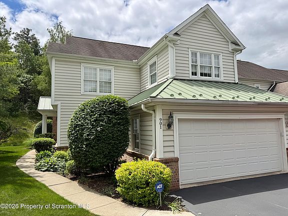 2nd image of 901 Ohenry Close