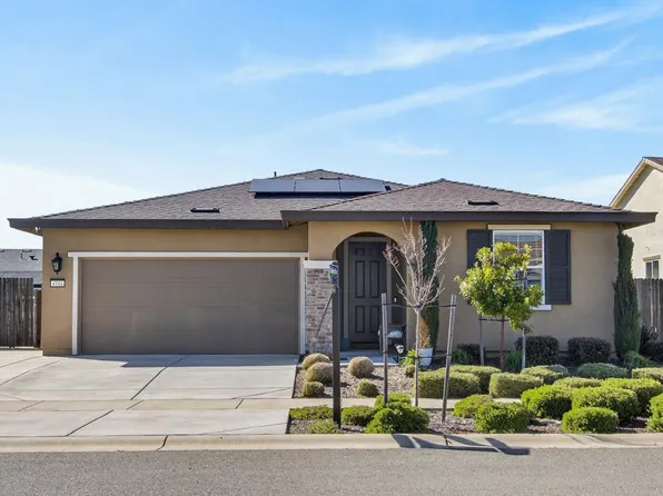 4144 Sir Barton Dr, Olivehurst, CA 95961