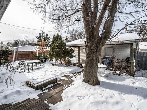 3rd image of 3616 Lyndale Ave S
