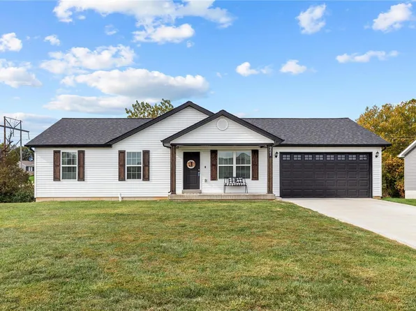 221 Jonas Lane Ct, Winfield, MO 63389