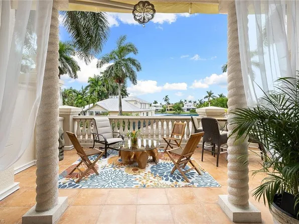 617 6th AVE S #B-202, NAPLES, FL 34102