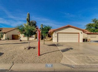 910 S Roslyn Pl, Mesa, AZ 85208