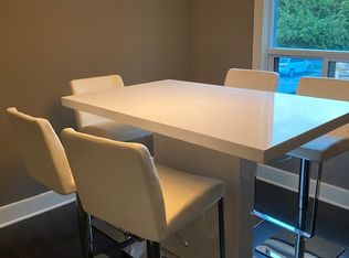 320 Sugarcreek Trl, London, ON N6H0G3