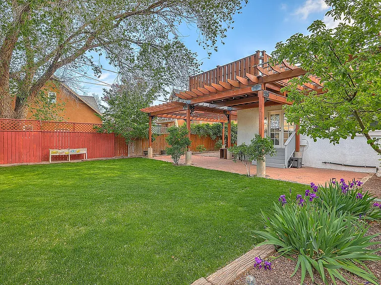1010 Forrester St NW — Photo 46