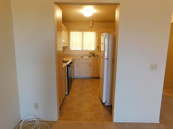 3rd image of 98-1379 Koaheahe Pl APT 35