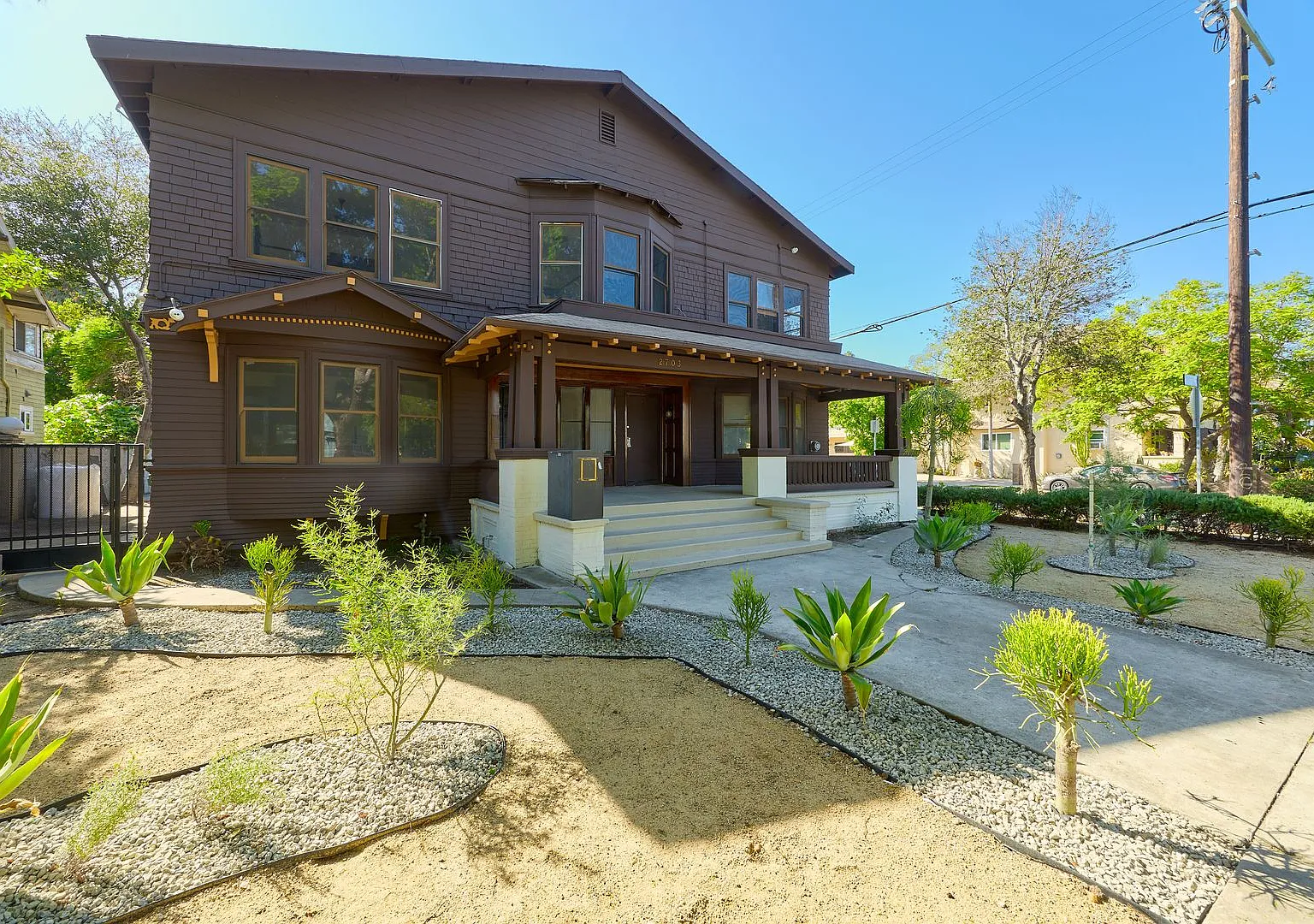 2703 Raymond Ave — Photo 1