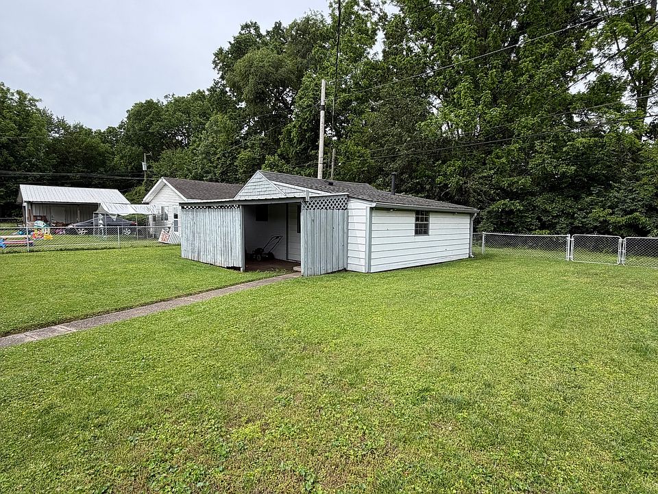 2nd image of 2408 S Rybolt Ave