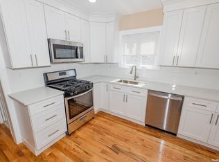 12 Maple Ave APT 1, Lynbrook, NY 11563