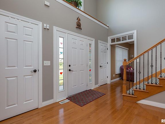 3rd image of 3129 52nd Avenue Ct
