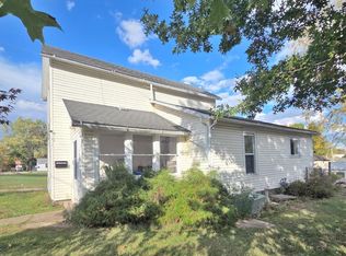 120 N Springhill St, Bellefontaine, OH 43311