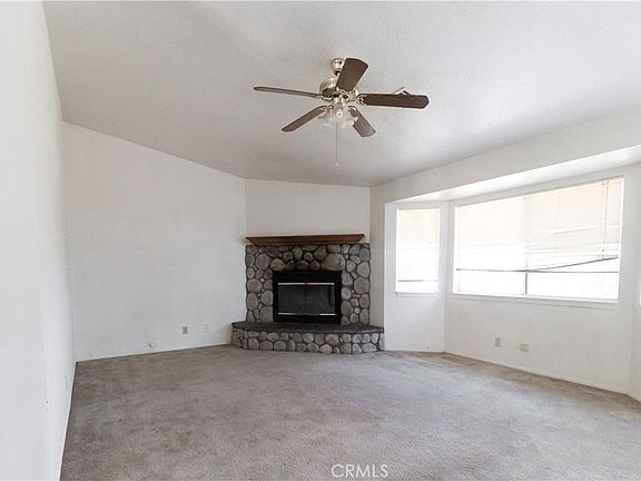 3rd image of 32303 Sapphire Rd