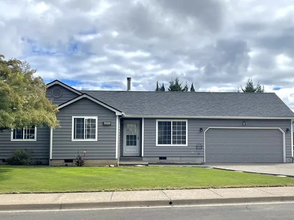 24842 Kingpin Loop, Veneta, OR 97487