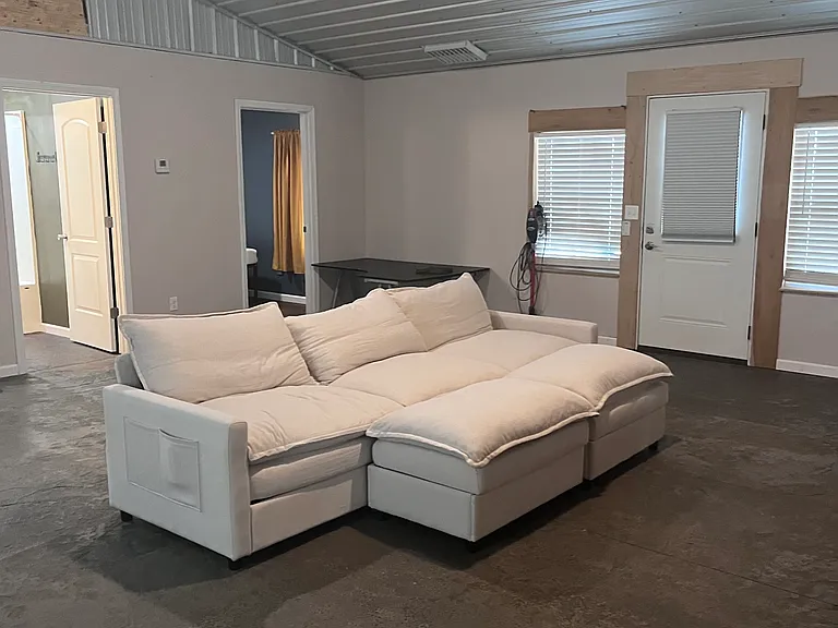 769 Hardy Rd — Photo 15