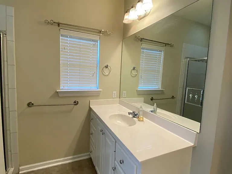 413 Lake Worth Dr — Photo 13
