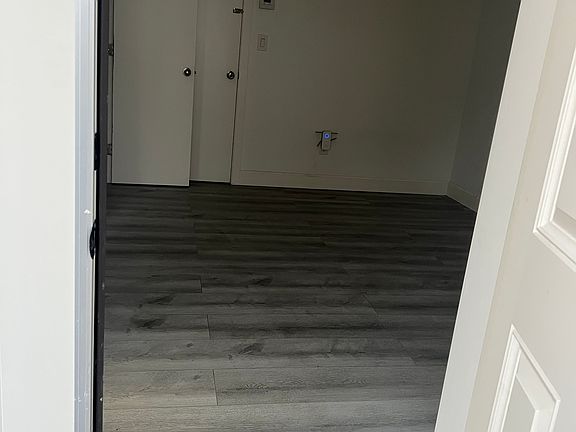 3rd image of 1325 Fremont St #1325B