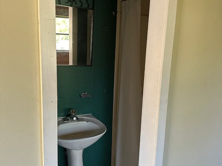 1115 Peachtree Ter — Photo 6