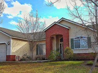 1887 Florence Ave, Sanger, CA 93657