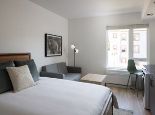 685 9th St #206, Oakland, CA 94607