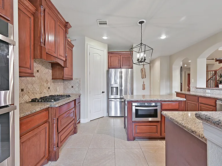 Northfield Dr — Photo 15