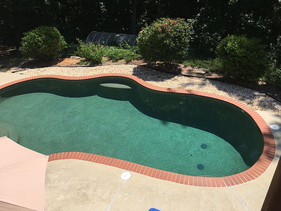 2nd image of 1244 Woodmere Dr