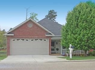200 Redfern Trl, Petal, MS 39465