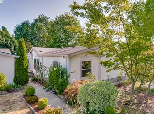 20681 NE Crestview Dr, Fairview, OR 97024