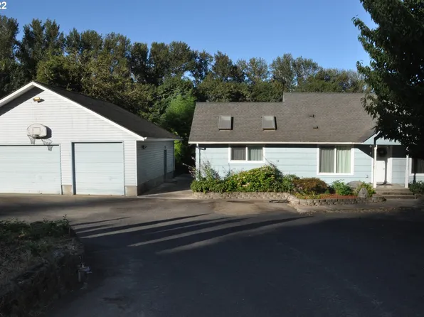 90216 Coburg Rd, Eugene, OR 97408