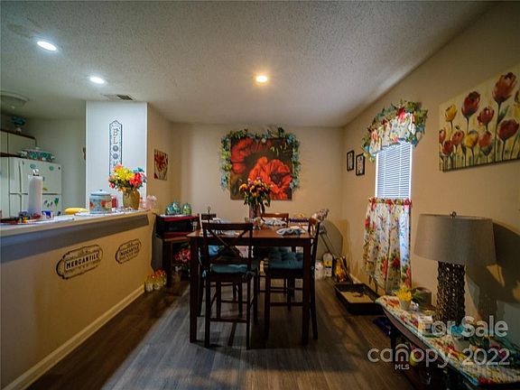 5th image of 11 Hamiltons Bay Ct #823