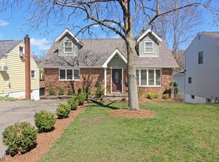 62 Pinecrest Ter, Wayne, NJ 07470