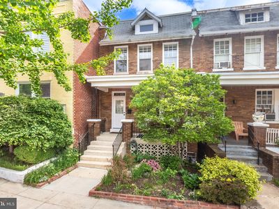 3725 9th St NW, Washington, DC, 20010