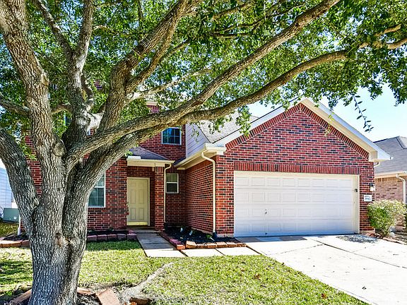 2nd image of 3943 Floral Way Ct