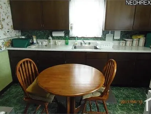 7900 Dearborn Ave — Photo 6