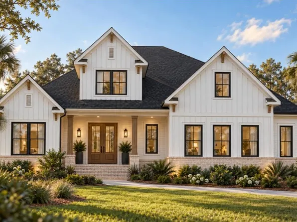 707 Holloway Circle N, North Myrtle Beach, SC 29582