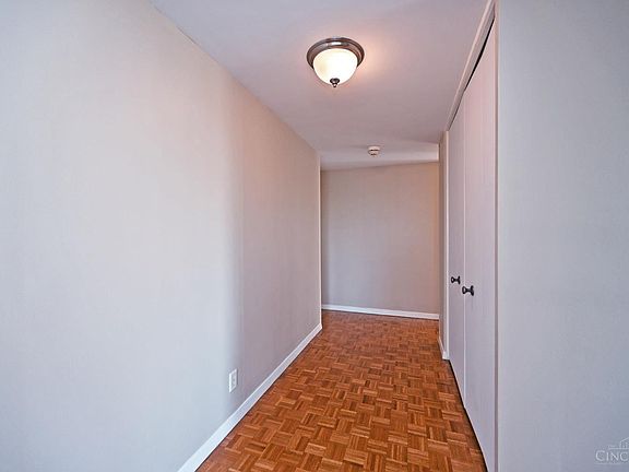 5th image of 2324 Madison Rd APT 703