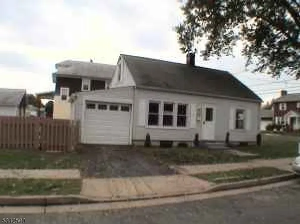 415 Knopf St, Manville Boro, NJ 08835