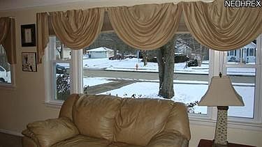 4th image of 23080 Esther Ave