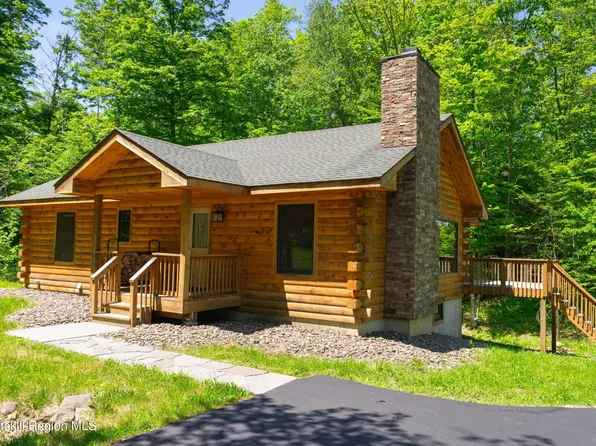 316 Mohonk Road, High Falls, NY 12440