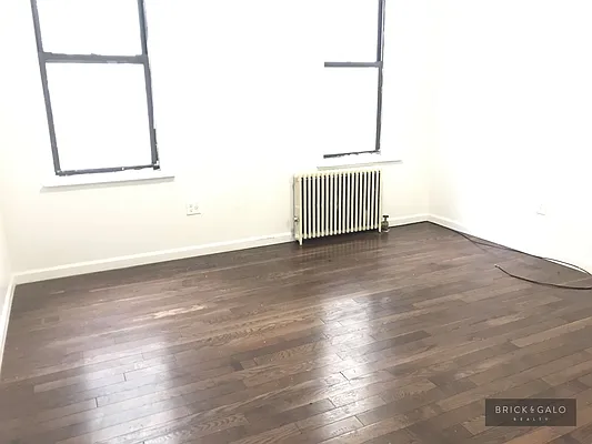 Rented by BRICK & GALO REALTY CORP | media 44