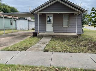 121 N Main St, Mooreland, OK 73852