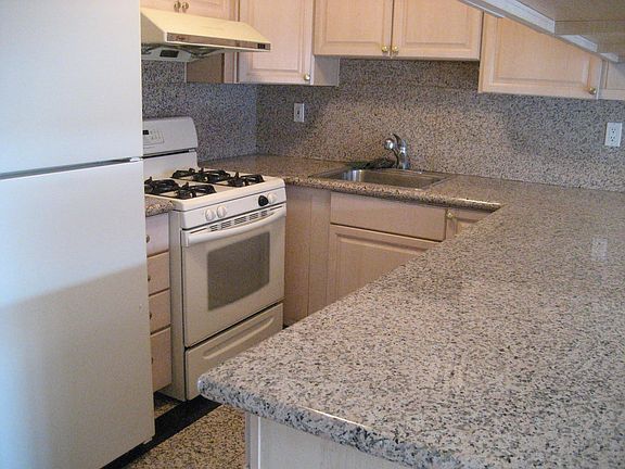 2nd image of 11430 Dalian Ct