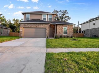 410 Magnolia St, Richwood, TX 77566