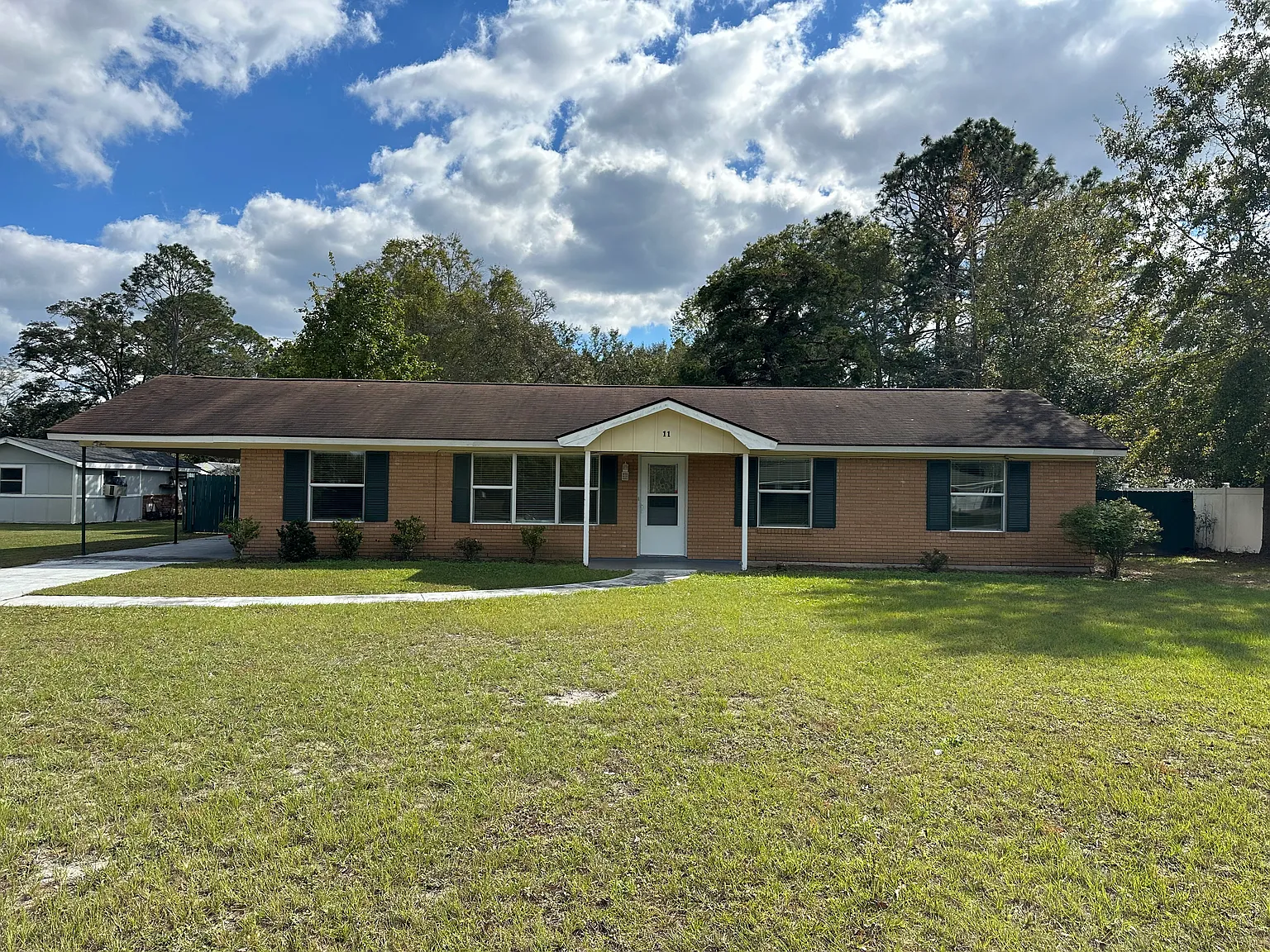 3 bed, 1526 sqft, $1,650 — Photo 1